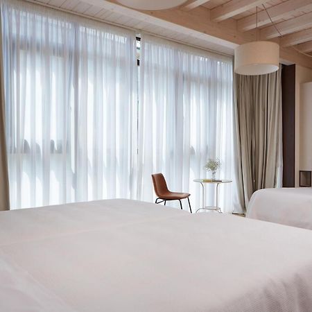 Hotel Trina 20 Палас-де-Рей Экстерьер фото